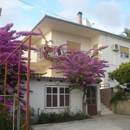 Apartment Marina *