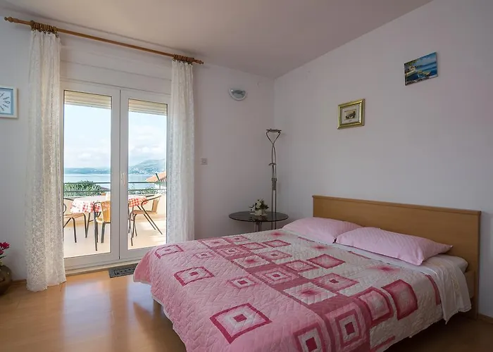 Apartament Marina *
